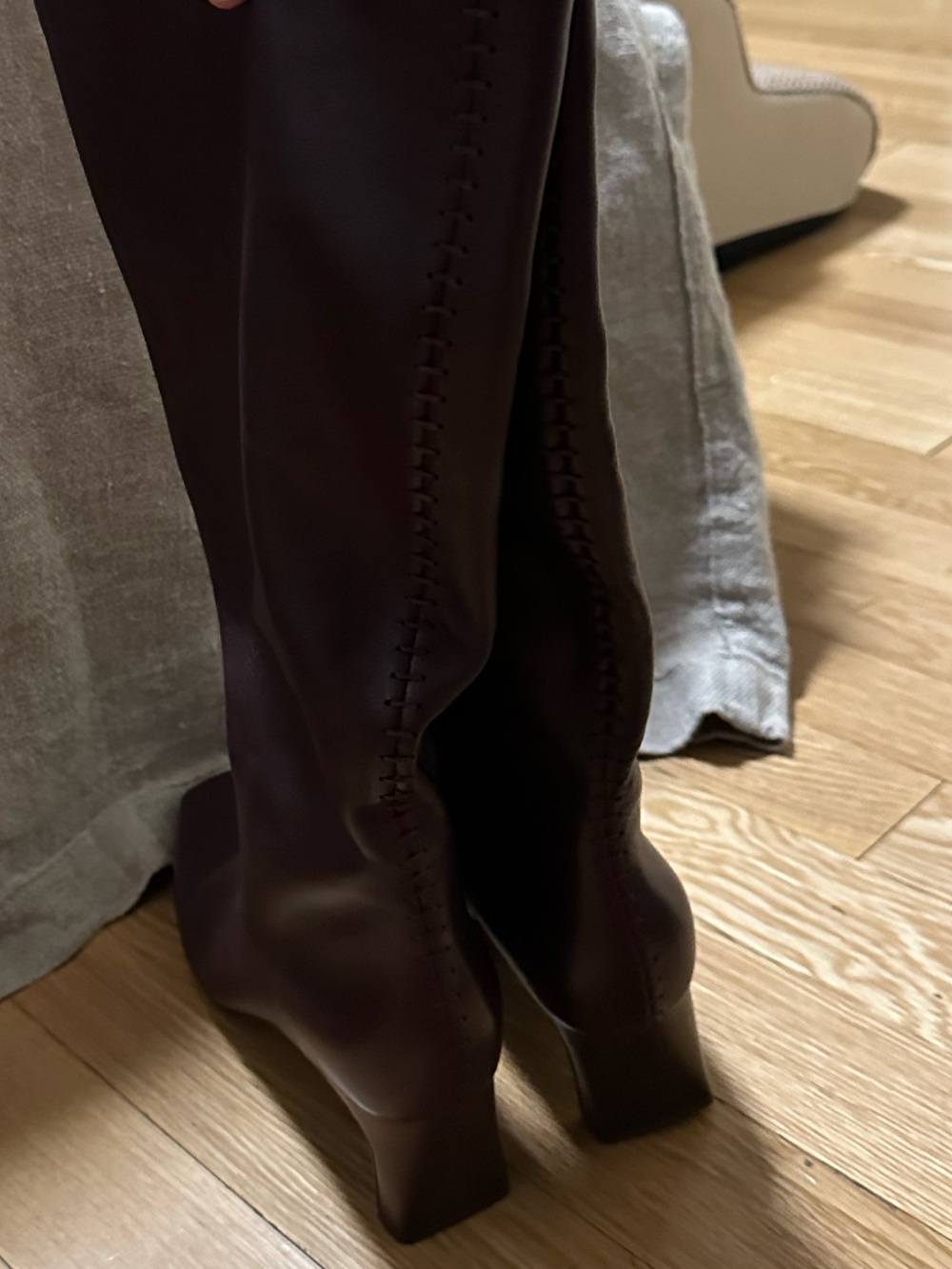 NWOT rag & bone Astor Boot in Bordeaux - Picture 7 of 7